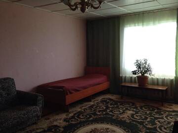 Фото номера Трехместный номер Гостевой дом Guest House Alihan г. Barskoon 3